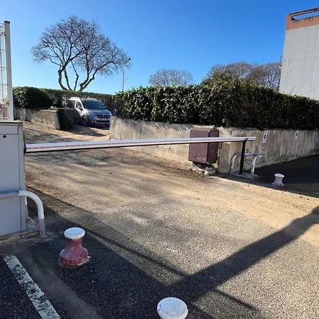 T3 - Front De - Parking - Confort 公寓 阿雅克肖