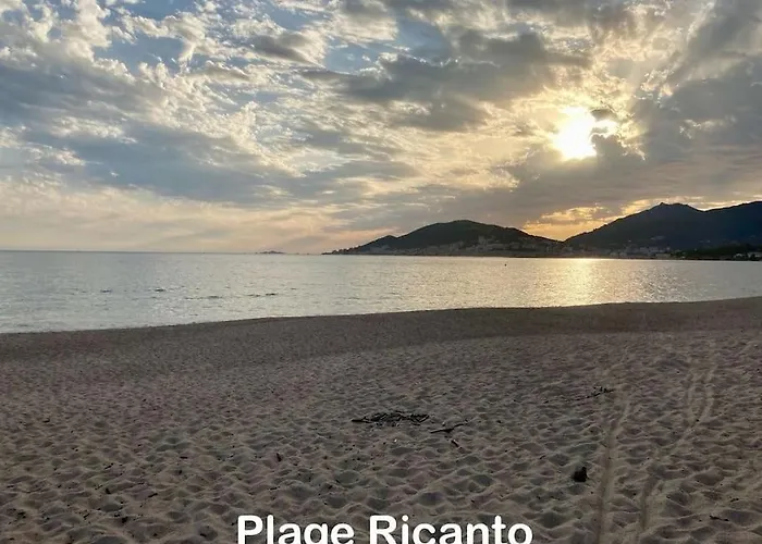 T3 - Front De - Parking - Confort 公寓