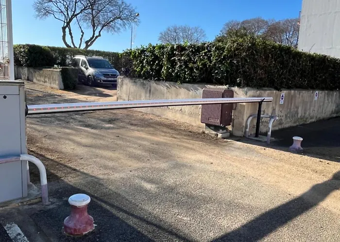 T3 - Front De - Parking - Confort 公寓 阿雅克肖