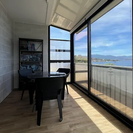 Apartamento T3 - Front De - Parking - Confort